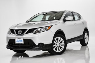 Used 2017 Nissan Rogue Sport S w/ S Appearance Package image 1