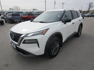 Used 2023 Nissan Rogue S image 1