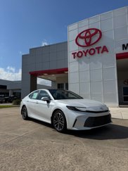 New 2025 Toyota Camry XLE image 1