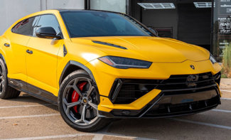 Used 2024 Lamborghini Urus S image 1