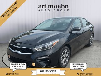 Used 2021 Kia Forte LXS image 1