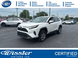 Used 2022 Toyota RAV4 XLE image 1