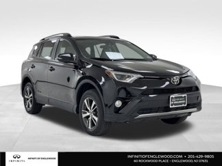 Used 2018 Toyota RAV4 XLE image 1