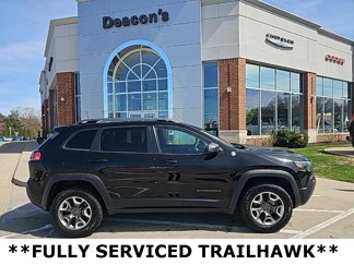 Used 2019 Jeep Cherokee Trailhawk w/ Cold Weather Group image 1