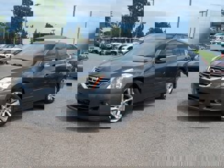 Used 2010 Nissan Altima 3.5 SR image 1
