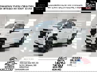 New 2025 GMC Sierra 1500 Elevation image 1