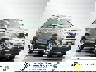 Used 2015 Kia Sorento LX image 1