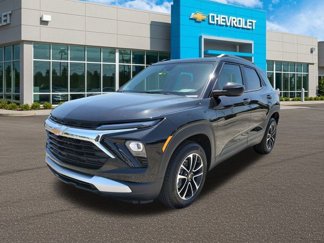 New 2025 Chevrolet TrailBlazer LT w/ LT Cold Weather Package image 1