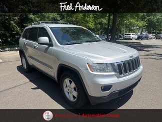 Used 2011 Jeep Grand Cherokee Laredo image 1