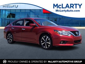 Used 2016 Nissan Altima 2.5 SR image 1