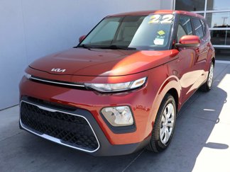 Used 2022 Kia Soul LX image 1
