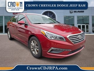 Used 2015 Hyundai Sonata SE image 1