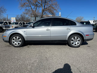 Used 2003 Volkswagen Passat GLX image 1