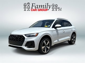 Used 2023 Audi Q5 2.0T Prestige w/ Prestige Package image 1