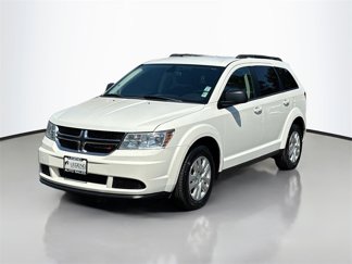 Used 2018 Dodge Journey SE image 1