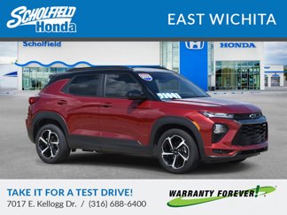 Used 2023 Chevrolet TrailBlazer RS w/ Convenience Package image 1