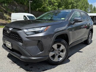 Used 2023 Toyota RAV4 XLE image 1