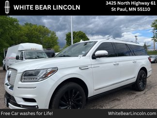 Used 2020 Lincoln Navigator L Reserve w/ Equipment Group 208A Reserve image 1
