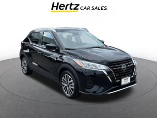 Used 2024 Nissan Kicks SV image 1