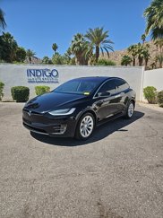 Used 2017 Tesla Model X image 1