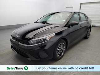 Used 2022 Kia Forte LXS image 1
