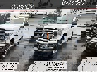 Used 2019 Ford F150 XLT image 1