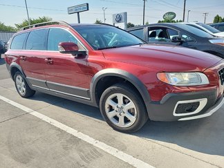 Used 2011 Volvo XC70 3.2 image 1