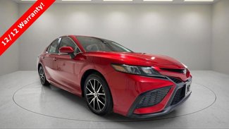 Used 2023 Toyota Camry SE image 1