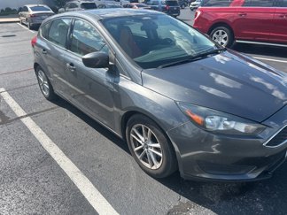 Used 2018 Ford Focus SE image 1