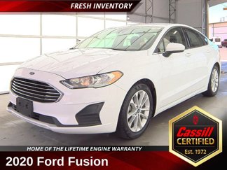 Used 2020 Ford Fusion SE image 1