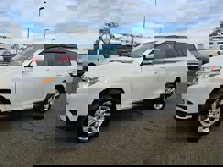 Used 2013 Toyota Highlander 4WD image 1