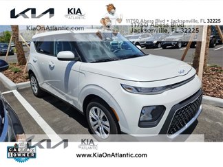 Used 2022 Kia Soul LX image 1