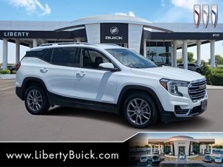 Used 2024 GMC Terrain SLT image 1
