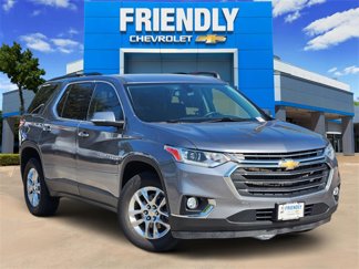 Used 2021 Chevrolet Traverse LT image 1