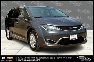 Used 2020 Chrysler Pacifica Touring-L image 1