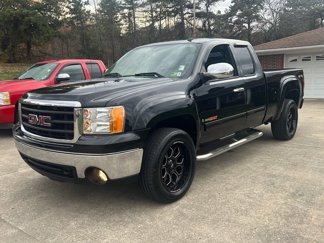 Used 2007 GMC Sierra 1500 SLE w/ Max Trailering Pack image 1