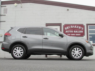 Used 2019 Nissan Rogue S image 1