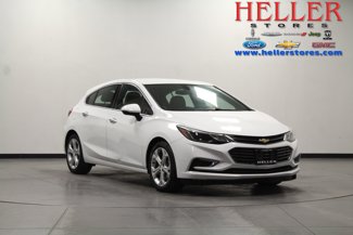 Used 2017 Chevrolet Cruze Premier image 1