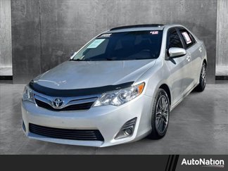 Used 2012 Toyota Camry LE image 1