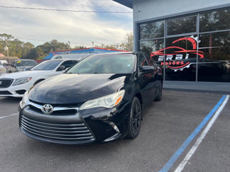 Used 2017 Toyota Camry LE image 1