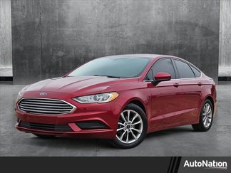 Used 2017 Ford Fusion SE image 1