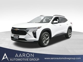 Used 2024 Chevrolet Trax LT image 1