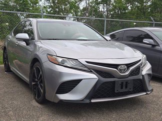 Used 2019 Toyota Camry XSE image 1