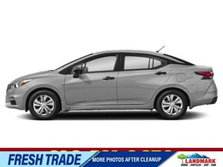 Used 2021 Nissan Versa SV image 1