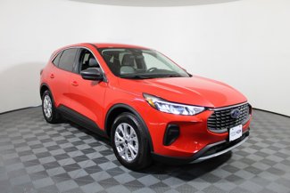 Used 2024 Ford Escape Active image 1