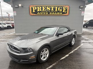 Used 2014 Ford Mustang Convertible image 1