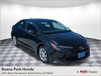 Used 2022 Toyota Corolla LE image 1