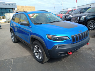 Used 2019 Jeep Cherokee Trailhawk w/ Cold Weather Group image 1