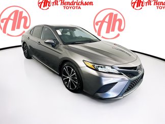 Used 2018 Toyota Camry SE image 1