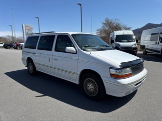 Used 1994 Chrysler Town & Country image 1